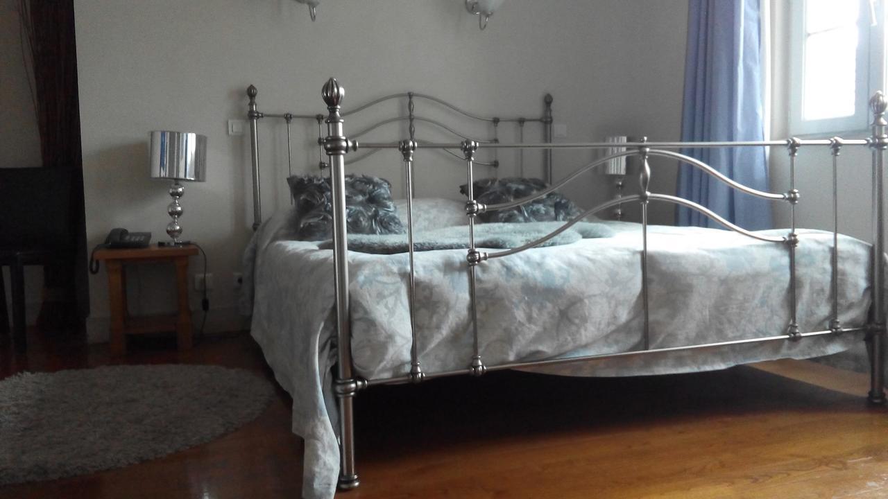 Auberge Fleurie Montsalvy Extérieur photo